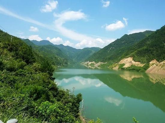小企鹅逃生